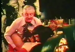 有些人残忍性交可爱的黑发