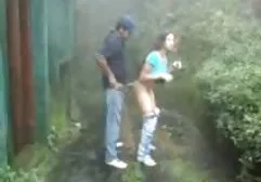 秘密地从她的情人那里试图独自尝试BDSM