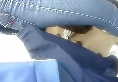 与一个女孩亲吻一个男人顺利变成了热的俄罗斯性