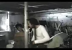 俄罗斯小鸡在性聊天中的情色表演