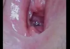 红发贱人脸上带着精子的幸福快乐