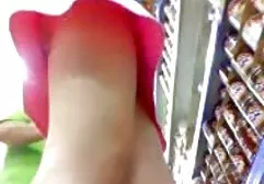 与学生在自然中的俄罗斯狂欢