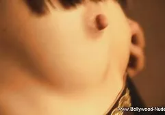 俄罗斯女朋友来肛门铸造并且操了一个陌生人