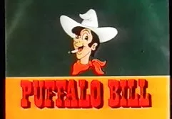 两个苗条的俄罗斯女孩和一个男人在沙发上做爱